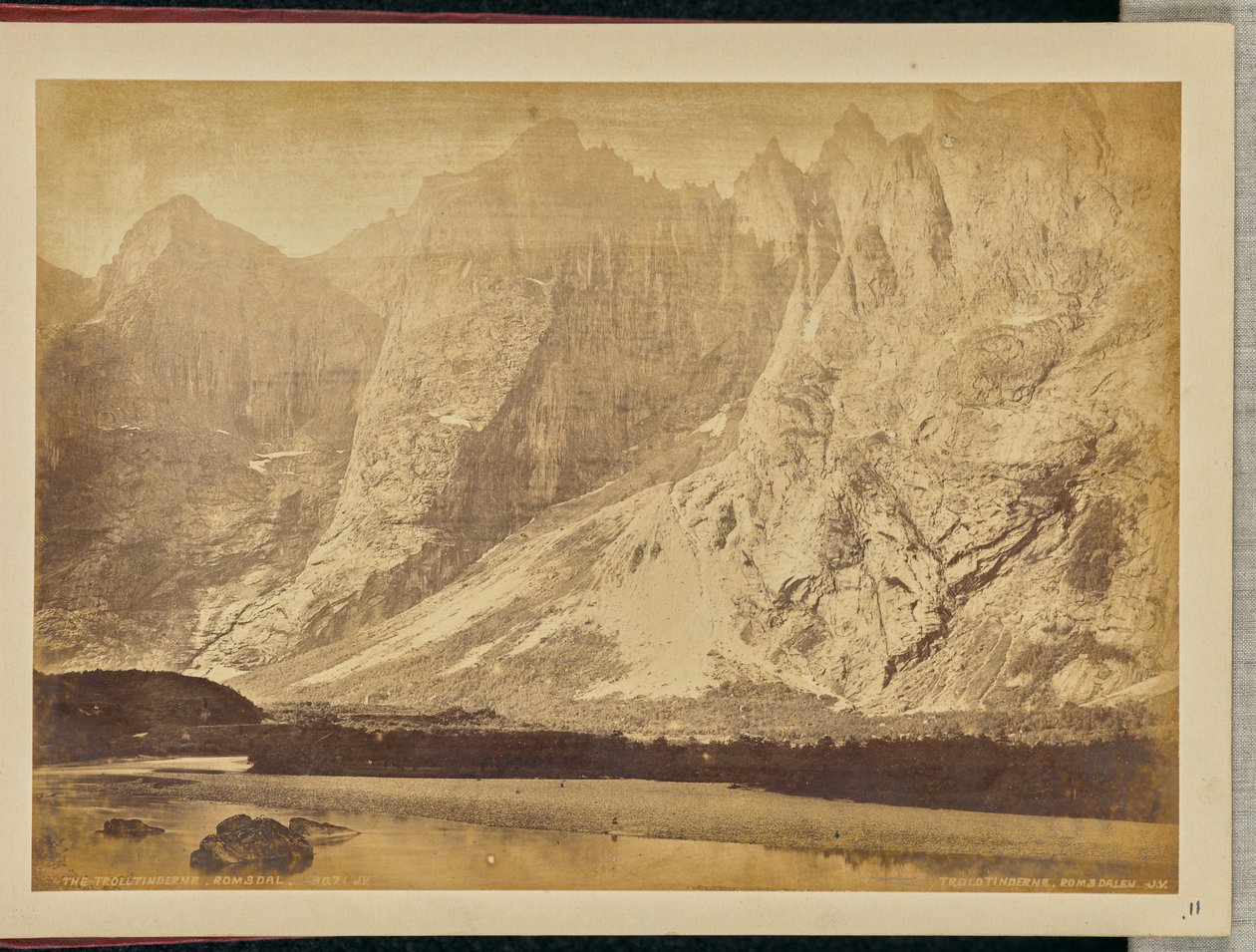 Le Trolltinderne, Romsdal - Wiliam Dobson Valentine