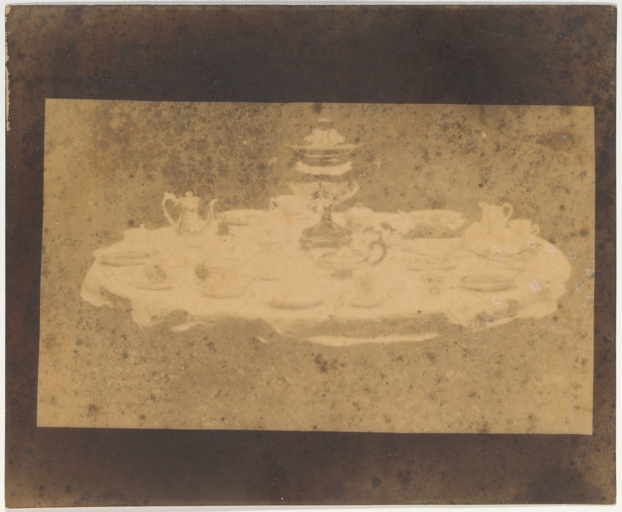 Tisch gedeckt für Tee - William Henry Fox Talbot