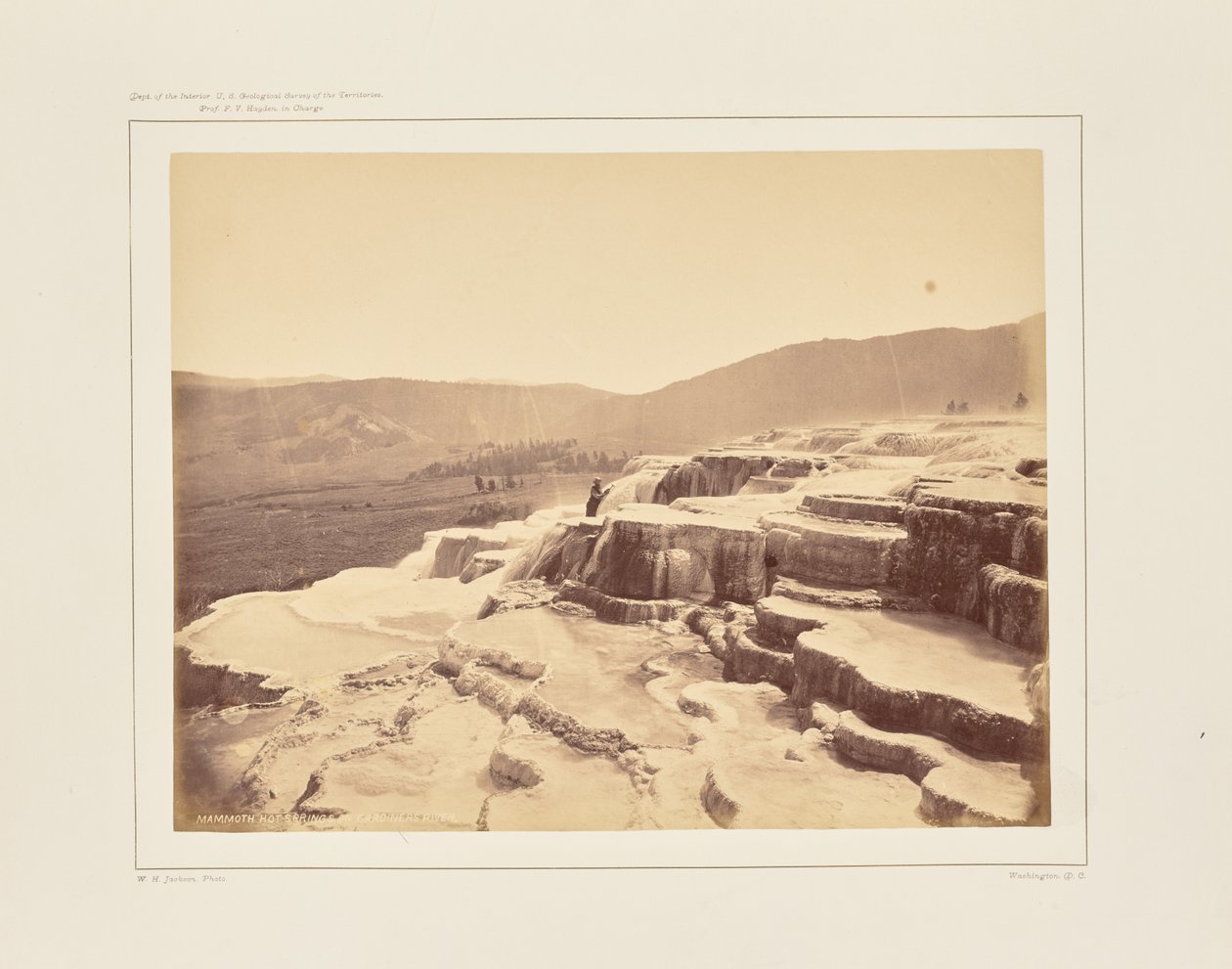 Mammoth Hot Springs sur la rivière Gardiner - William Henry Jackson