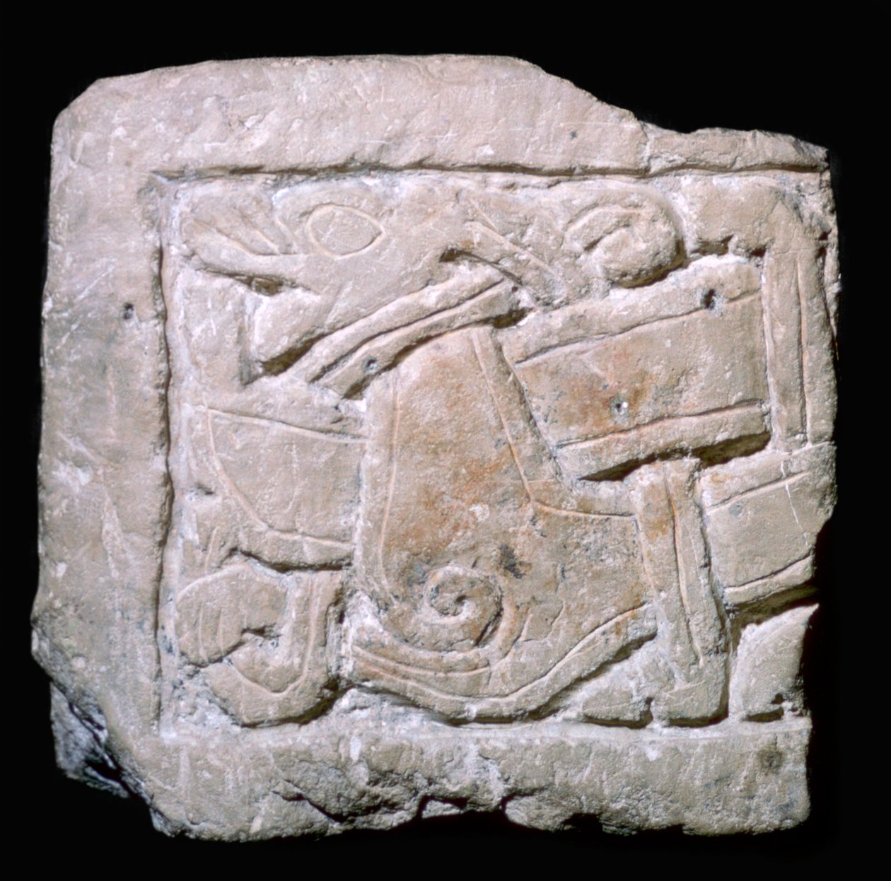 Pierre tombale viking sculptée de style Jellinge de York - York Master