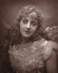 Miss Phyllis Broughton