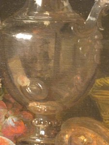 Carafe à vin en argent, jambon et fruits
