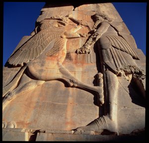 Héros-roi idéalisé, présumé être Xerxès, poignardant un monstre (détail)