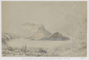 Vue de Lontar sur Banda Neira et le Gunungapi fumant, îles Banda, Moluques centrales