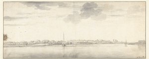 Vue étendue de la rivière avec des bateaux sur l