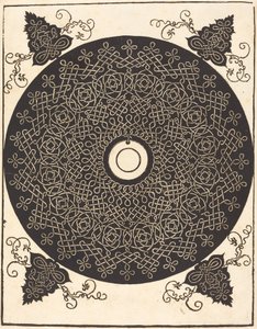 Le troisième nœud (avec un cercle noir sur un médaillon blanc)