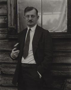  - Alfred Stieglitz