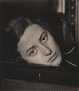  - Alfred Stieglitz