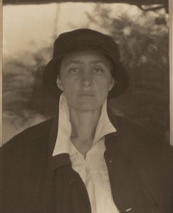  - Alfred Stieglitz