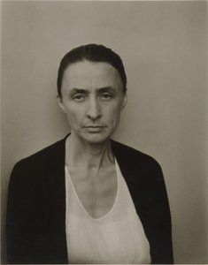  - Alfred Stieglitz