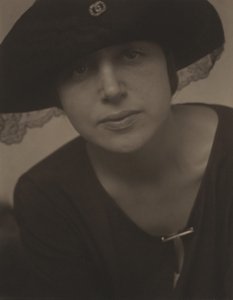 - Alfred Stieglitz