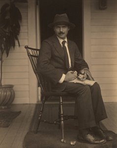  - Alfred Stieglitz
