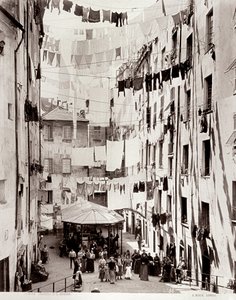 Vue de la petite Piazza dei Truogoli di Santa Brigida, vers 1895