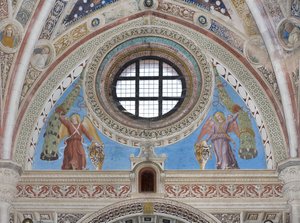 Anges avec boucliers tenant des guirlandes, vers 1500-22 - Ambrogio da Fossano