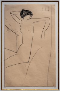 Anna Akhmatova, nue assise, la tête appuyée sur l