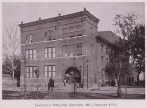 Théâtre de Savannah, érigé en 1813, reconstruit en 1895 (photo n/b)