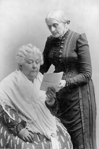 Elizabeth Cady Stanton avec son amie Susan B. Anthony, vers 1900