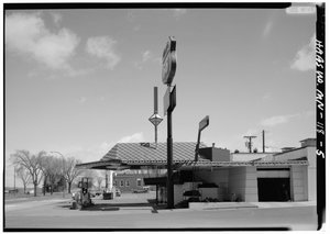 Station-service de la Lindholm Oil Company, Cloquet, Minnesota - American Photographer