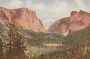 Vallée de Yosemite, Californie, vue générale depuis Artists Point (photo couleur)