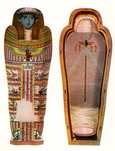 Momie Égyptienne et Sarcophage - American School