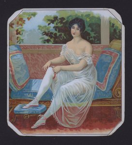Femme en déshabillé, étiquette de cigare