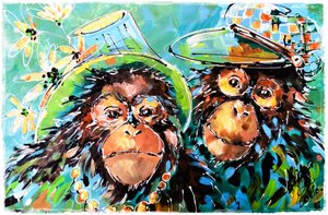 Des singes espiègles coiffés de chapeaux