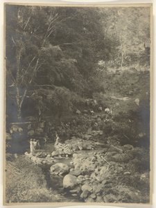 Lavage et jeux dans la rivière - Anonymous