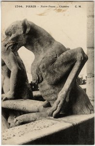 Gargouille ou chimère de la cathédrale Notre-Dame de Paris construite entre 1163 et le XIVe siècle - Carte postale, collection Selva