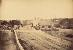 Passage à Niveau et Station, à L