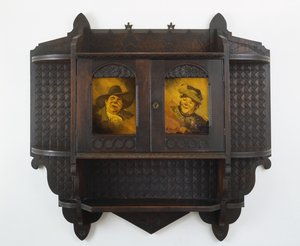 Armoire murale suspendue avec plaques en céramique, vers 1890 (noyer noir et faïence) - Benn Pitman