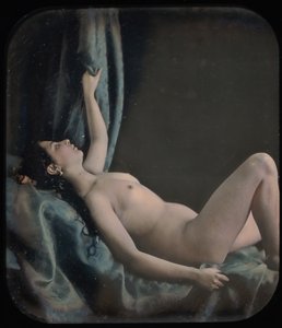 Nu féminin allongé posé comme Danaé