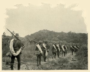 En route du champ de bataille du 1er et 10e vers la scène de conflit des Rough Riders, à travers les montagnes