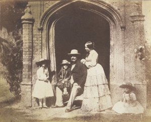 Portrait de groupe familial posé dans l