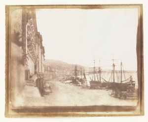 Vue le long du front de mer de la marina à Messine