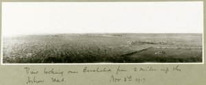 Vue sur Beersheba depuis deux miles sur la route de Hébron, 3 novembre 1917