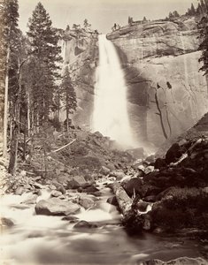 Nevada Fall, 700 pieds, Yosemite, vers 1872, imprimé vers 1876