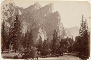 Les Trois Frères, 4 480 pieds, Vallée de Yosemite - Carleton E. Watkins