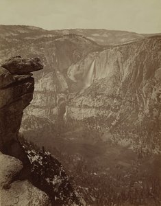 Chutes de Yosemite depuis Glacier Point, 1865-66, imprimé vers 1875 - Carleton Emmons Watkins