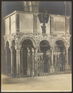 Milan - Basilique de S. Ambrogio - Ambon et sarcophage chrétiens du VIe siècle
