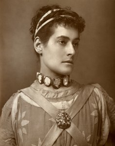 Myra Holme, actrice britannique, 1884