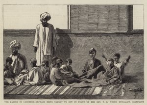 La famine au Cachemire, orphelins apprenant à coudre devant le bungalow du révérend T R Wade, Srinuggur