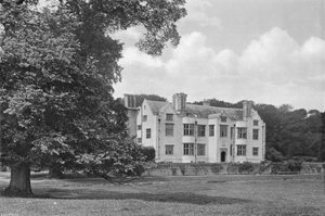Glynde - Charles Latham