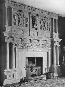 La Cheminée dans la Chambre de Dame Eleanor - Charles Latham