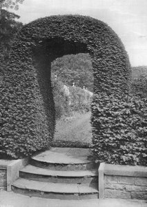 Vers le Jardin de la Cuisine