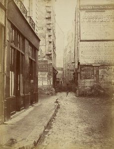 Rue Tirechappe, vue prise de la rue Saint-Honoré - Charles Marville