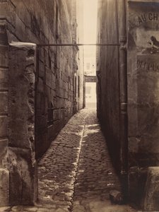 Rue du Chat-qui-Pêche depuis la Rue de la Huchette, vers 1868 - Charles Marville