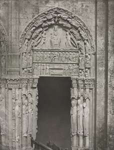 Cathédrale de Chartres : Porte droite du portail royal avec Notre-Dame de Chartres, 1857 - Charles Nègre