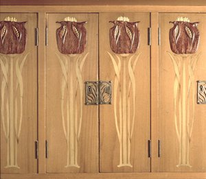 Détail de marqueterie sculptée sur un cabinet, fabriqué par la Guild of Handicraft, vers 1898-99 - Charles Robert Ashbee