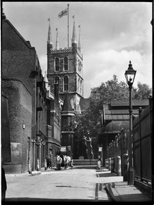 Cathédrale de Southwark, Montague Close, Southwark, Greater London Authority, années 1930