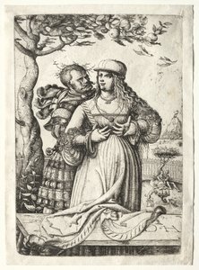 Soldat embrassant une femme